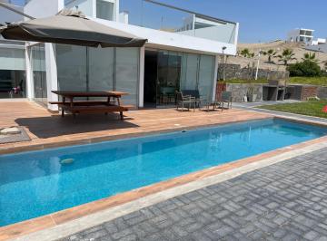 Casa de 3 habitaciones, Cañete · Linda y Funcional Casa de Playa con Vista Al Mar en Condominio Privado