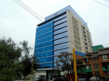 Oficina comercial , Lima · Oficina Monterrico Av Encalada Cerca a Centro Comercial El Polo