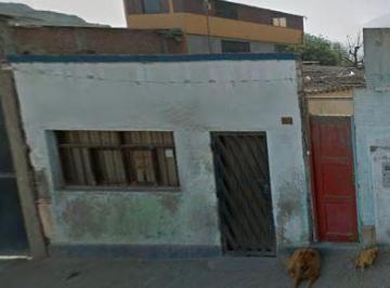 Casa de 1 habitación, Lima · Casa en Venta en Villa María del Triunfo - 316 m²