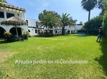 Casa de 8 habitaciones, Lima · Condominio de 2 Casas Gemelas en Venta, en La Encantada. Chorrillos