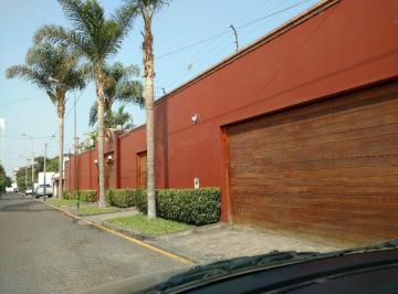 Casa de 6 habitaciones, Lima · Casa en Monterrico de 1,828 m² en Urb. El Cortijo