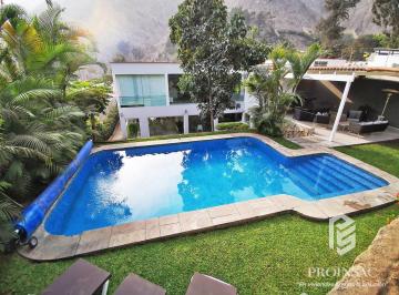 Casa de 5 habitaciones, Lima · Hermosa Casa con Amplio Jardín en La Mejor Zona de La Planicie