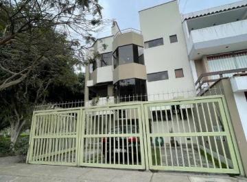 Departamento de 3 habitaciones, Lima · Alquilo Dpt en Santa Patricia La Molina, Cerca a Melgarejo, Frente a Parque