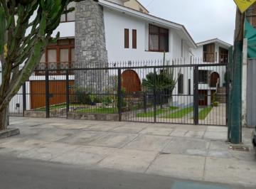 Casa de 8 habitaciones, Lima · Precio Especial por Venta de Casa 2 Casas Juntas, 579 m² Totales en Pablo Carriqury San Isidro