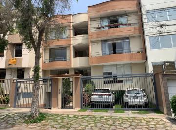 Departamento de 3 habitaciones, Lima · Alquilo Dpto La Molina, Las Lomas, 130 m², 1er Piso, 3dorms, 2cocheras, V/parque