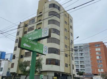 Habitación de 1 habitación, Lima · Solo Señorita:cerca Clinica Delgado