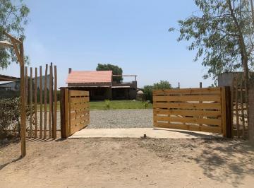 Casa · 121m² · 2 Dormitorios · 4 Estacionamientos · Hermosa Casa de Campo en Chincha