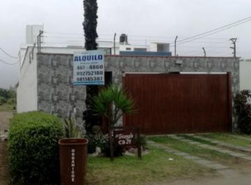 Casa de 4 habitaciones, Lima · Vendo Linda Casa Chorrillos Brisas de Villa, 300 m², 4dorms, Jardines, 2cocheras