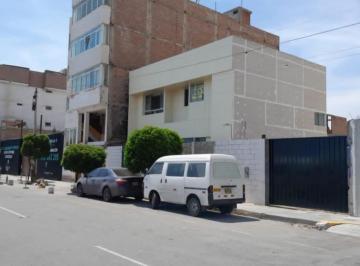Terreno / Lote , Lima · Vendo Terreno Para Local Comercial en Costanera Ubicado en Zona de Alto Transito con Vista Al Mar