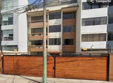 Departamento de 4 habitaciones, Lima · Venta Departamento 1er Piso Frente Parque