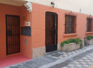 Casa de 3 habitaciones, Lima · Vendo Casa 1er Piso en Limite con San Isidro