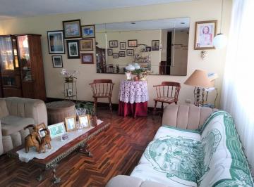 Casa · 189m² · 4 Dormitorios · 1 Estacionamiento · Surco Los Rosales - Venta de Casa de Altos - 378 m² 2do Piso (189 M&sup2;) y 3er Piso (189 M&sup2;)