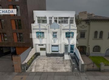Oficina comercial , Lima · Oficina Estratégicamente Ubicada en La Av Arequipa