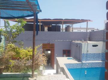 Casa de 4 habitaciones, Lima · Venta de Casa de Playa con Piscina en Punta Negra, El Sur