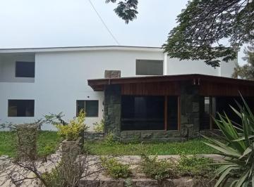 Casa · 200m² · 4 Dormitorios · 2 Estacionamientos · Casa 225 m² Cuadro Letra B Chaclacayo