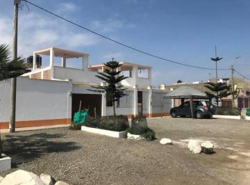 Casa · 285m² · 7 Dormitorios · 2 Estacionamientos · Super Oferta Casa en Playa Los Lobos (- 1)