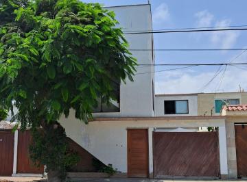 Casa de 3 habitaciones, Lima · Casa en Condominio en Venta en Chorrillos.