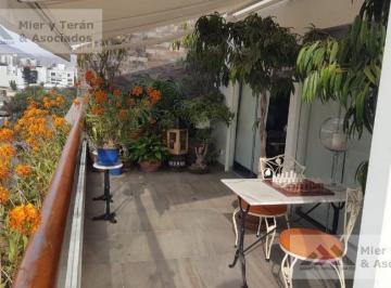 Departamento · 360m² · 3 Dormitorios · 3 Estacionamientos · Venta de Elegante Penthouse Frente a Parque en Chacarilla