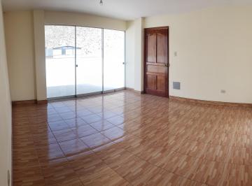 Departamento de 2 habitaciones, Lima · Se Vende Amplio Departamento en 4to Piso en La Molina