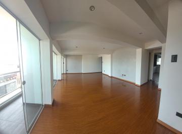 Departamento de 3 habitaciones, Trujillo · Alquiler Departamento en San Andres