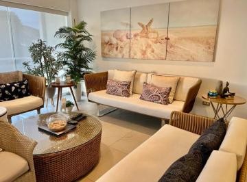 Apartamento · 100m² · 4 Dormitorios · 2 Estacionamientos · Departamento en Alquiler en Santa Maria del Mar