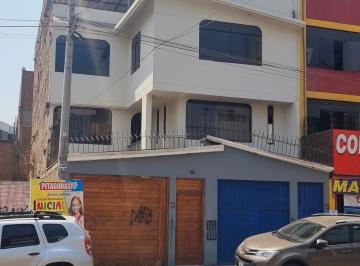 Casa de 10 habitaciones, Lima · Linda Casa 4 Pi Ac. 382.99 m² Av Prol. Javier Prado Los Portales Ate Us$415,000