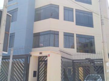            ENTRADA DEL EDIFICIO · Departamento en 3er Piso, Zona Tranquila y Segura