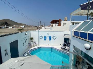 Casa de playa de 4 habitaciones, Cañete · Casa Equipada con Piscina Cerro Azul 4 Dorm. Us$135,000