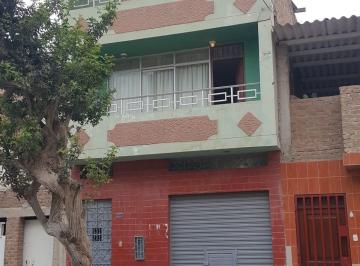 Casa de 7 habitaciones, Chiclayo · Remate de Casa Muy Cerca Al Mercado Moshoqueque - Chiclayo