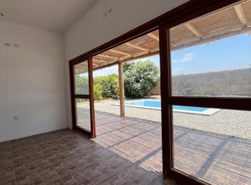 Casa de campo de 3 habitaciones, · Remato Casita de Campo en Chincha Baja!
