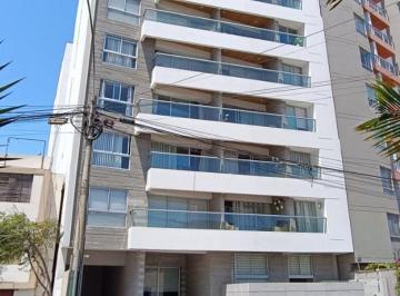 Departamento de 1 habitación, Lima · Vigilancia 24 Horas. a 2 - 3 Cuadras de La Av Salaverry, Mall Shopping Salaverry, Av Brasil