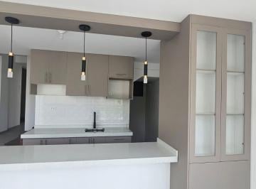 Departamento de 3 habitaciones, Arequipa · Vendo Duplex Yanahuara - Uso Comercial o Residencial Incluye Cochera