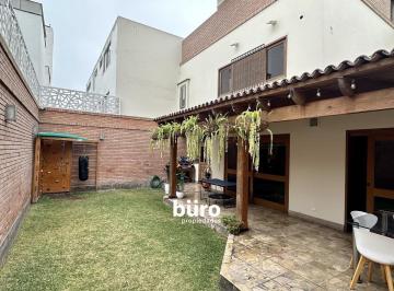 Casa de 4 habitaciones, Lima · Hermosa Casa en Venta Muy Bien Ubicada en Aurora Miraflores