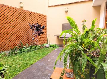 Casa de 3 habitaciones, Lima · San Antonio Miraflores Casa en Condominio con Jardín Propio Ocasion $358 Mil