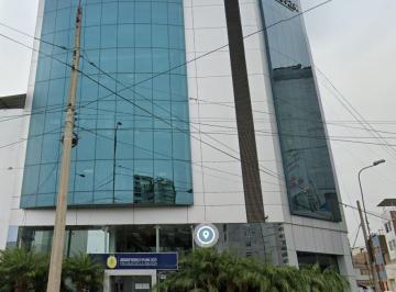 Local comercial , Lima · Alquilo Edificio Comercial de 1,711 m² en La Victoria