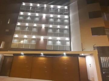 Departamento · 132m² · 3 Dormitorios · 2 Estacionamientos · Vendo Dúplex de Ocasión en San Borja