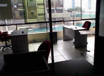 Local comercial · 428m² · 13 Dormitorios · 5 Estacionamientos · Alquiler de Edificio Para Oficinas en Lince (609 - 93 - 8)