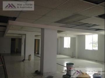 Oficina comercial · 1655m² · 2 Estacionamientos · Edificio Completo Para Oficina en Alquiler Perfecto Para Institucion