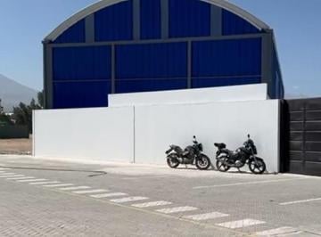 Nave industrial de 1 habitación, Arequipa · Alquilo o Vendo Almacèn en Zona Industrial de Rìo Seco