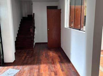 Departamento de 6 habitaciones, Lima · Cs - Alquilo Casa de 4 Pisos en Interior/sin Estac./en Pleno Corazon de Magdalena