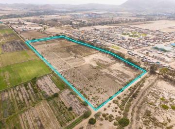 Terreno / Lote , Cañete · Terrenos Cercados en Chilca Cerca a La Carretera