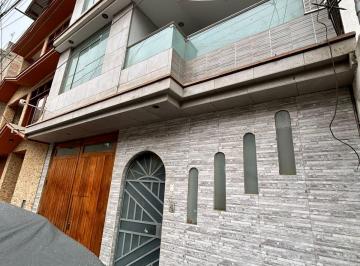 Departamento de 3 habitaciones, Lima · Se Alquila Departamento Amplio, Cuarto Piso, en Santa Clara
