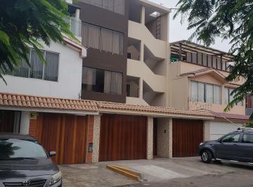 Departamento de 3 habitaciones, Lima · Departamento Matellini 120 m²