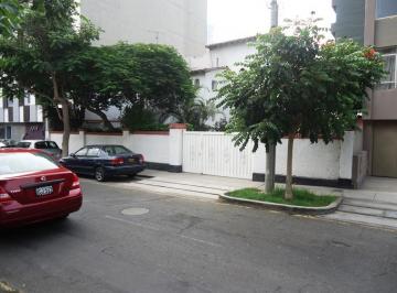 Casa , Lima · Vendo Casa Como Terreno en El Olivar de San Isidro Calle Merino Cuadra 1
