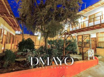 Local comercial · 1300m² · 10 Dormitorios · Alquiler de Local Comercial en Máncora Ideal Para Negocio - Oportunidad de Inversión