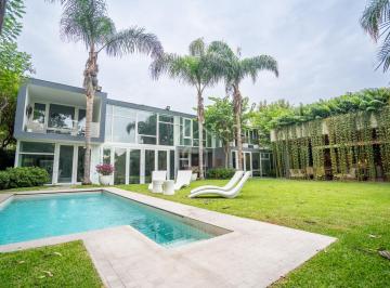 Casa de 5 habitaciones, Lima · Inigualable Casa Frente Al Golf La Planicie, Acabados Premium y Cava de Vino