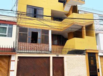 Departamento · 230m² · 4 Dormitorios · 1 Estacionamiento · En Venta Departamento en en 1er y 2do Piso Cerca a Parque - San Miguel