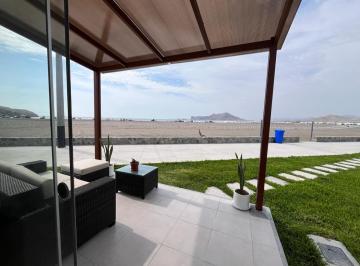 Casa de playa de 3 habitaciones, Cañete · El Mar en Primera Fila!