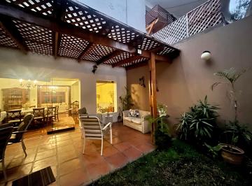 Casa de 5 habitaciones, Lima · Se Vende Acogedora Casa en Choquehuanca Ideal Para Remodelar San Isidro (M)