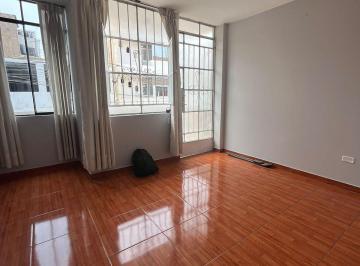 Casa de 6 habitaciones, Lima · Venta Casa 2 Pisos y Cerca a Panamericana Norte
